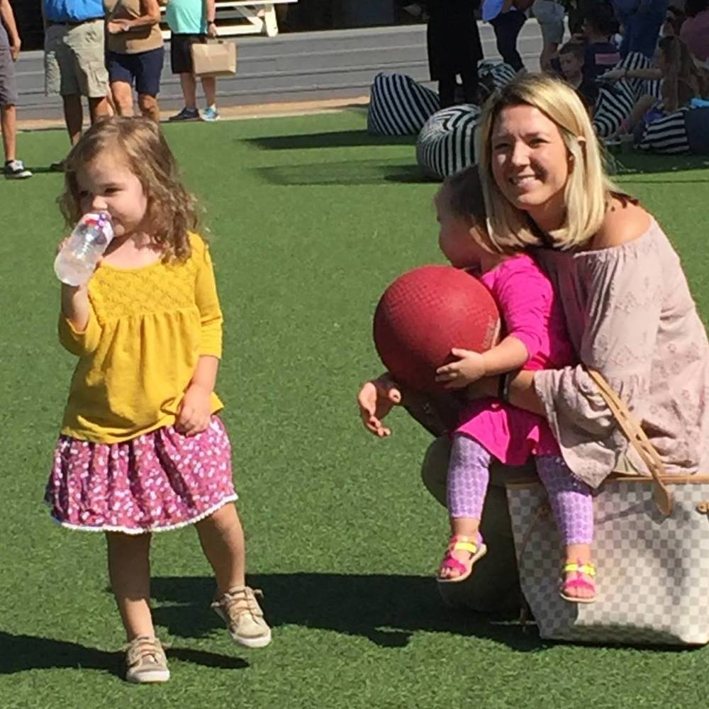 Meet your Posher, Ana